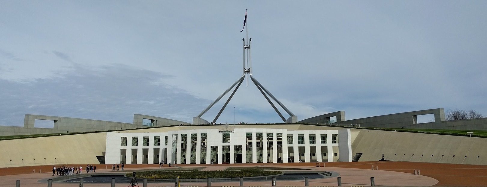 COASTAL CLIMATE CHANGE ADAPTATION: ROLES FOR THE AUSTRALIAN GOVERNMENT